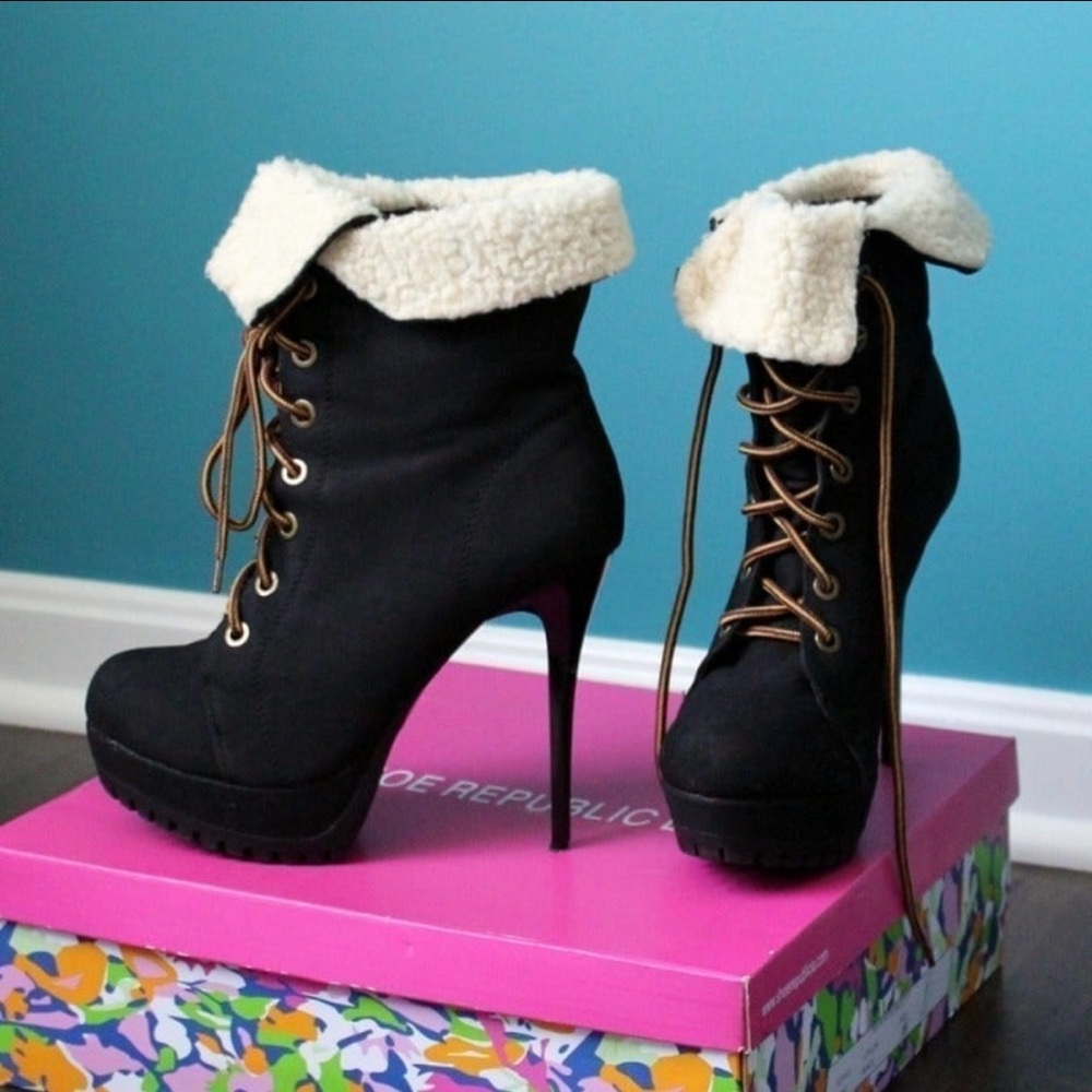 Lace up Black Mid Calf Boots Shoe Republic Sz 8.5 Heels Fur Casual Party Booties